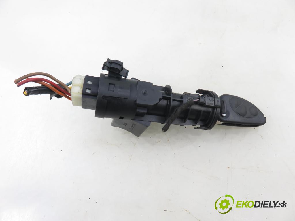 ALFA ROMEO 147 (937_) HB 2006 77,00 1.6 16V T.SPARK ECO 105 - AR 37203 1598,00 spinačka 05521B365 (Spínacia skrinka)