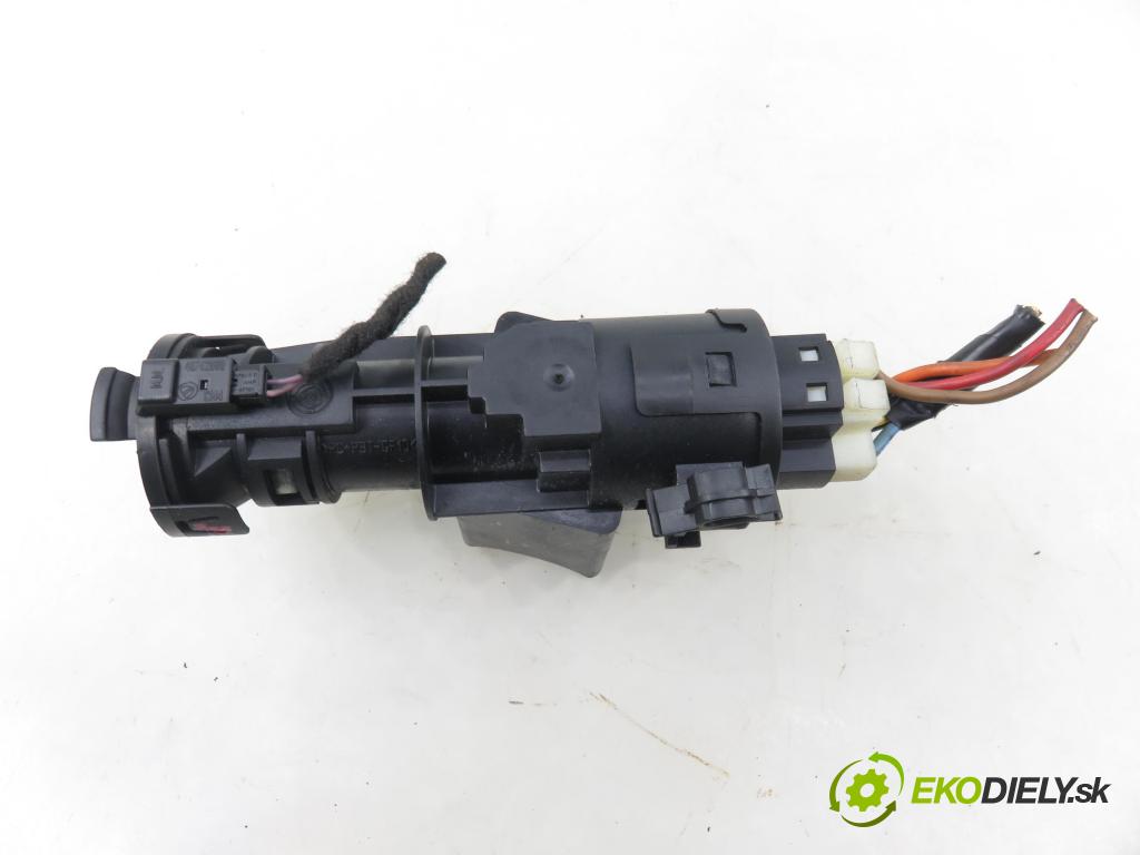 ALFA ROMEO 147 (937_) HB 2006 77,00 1.6 16V T.SPARK ECO 105 - AR 37203 1598,00 spinačka 05521B365 (Spínacia skrinka)