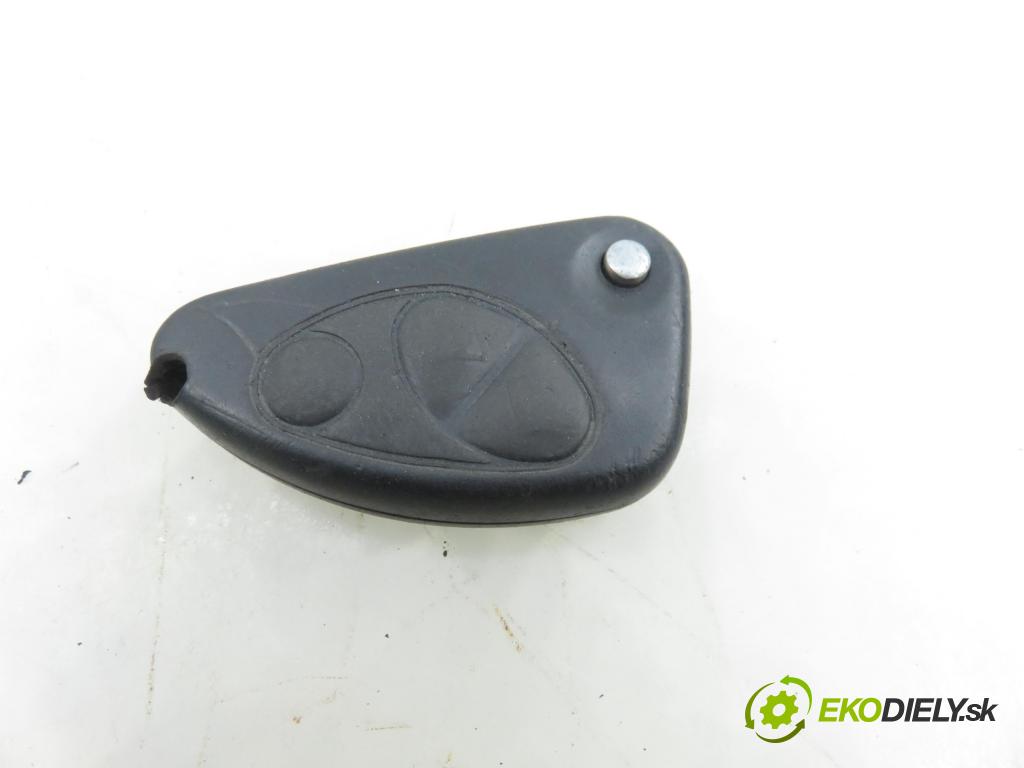 ALFA ROMEO 147 (937_) HB 2006 77,00 1.6 16V T.SPARK ECO 105 - AR 37203 1598,00 spinačka 05521B365 (Spínacia skrinka)