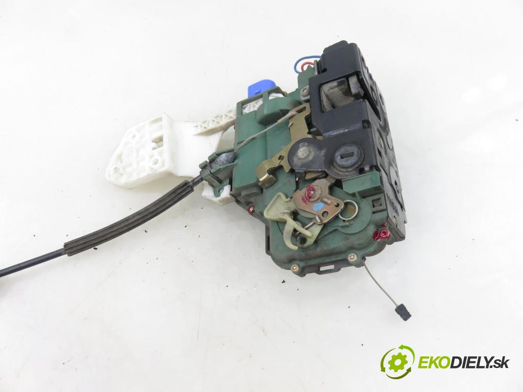 SEAT IBIZA III (6L1) HB 2003 74,00 1.9 TDI - ATD 1896,00 zámok 3B4839015AG