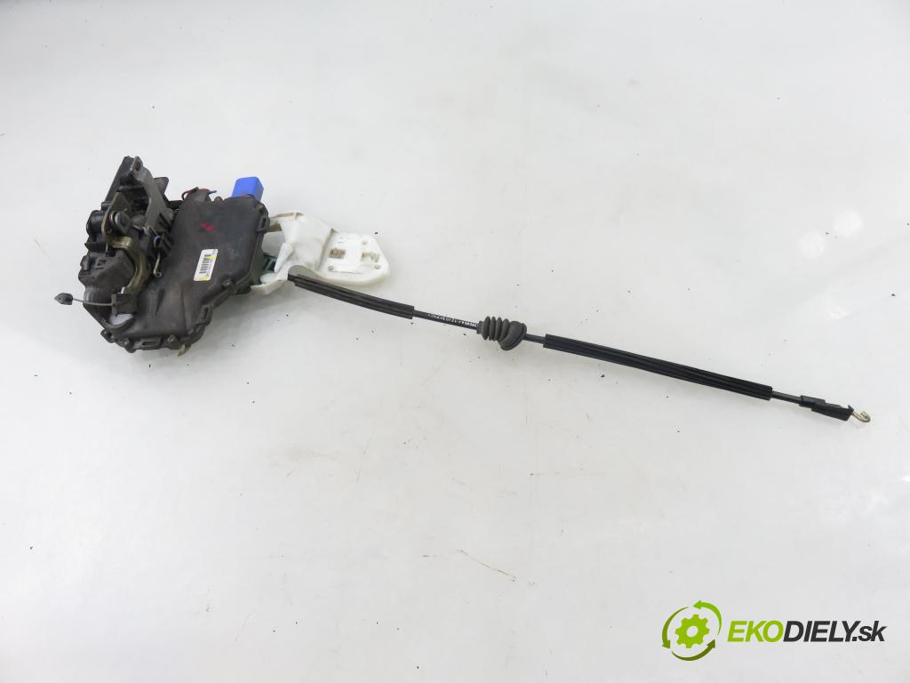 SEAT IBIZA III (6L1) HB 2003 74,00 1.9 TDI - ATD 1896,00 zámok 3B4839015AG