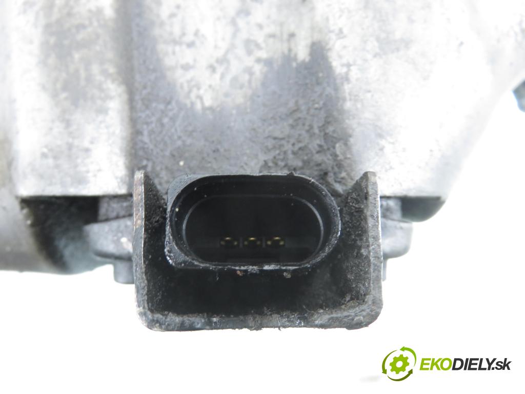 VW PASSAT B5.5 Variant (3B6) KOMBI 2002 96,00 1.9 TDI PD 130 - AVF 1896,00 vana olejová 06B103603N (Olejová vana)