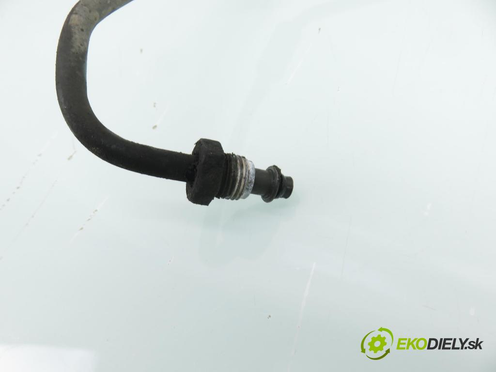 HYUNDAI SANTA FÉ I (SM) SUV 2004 83,00 2.0 CRDi 4x4 113 - D4EA 1991,00 trubka / Rúra servočerpadlo