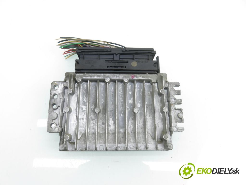 RENAULT THALIA I (LB0/1/2_) SEDAN 2001 0,00 1.4 16V - K4J 712 1390,00 řídící jednotka motora S110138000B ; 8200059086 ; 8200044437