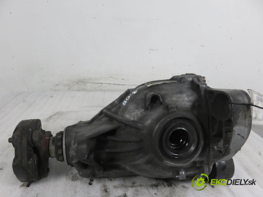 BMW 5 Touring (F11) KOMBI 2012 135,00 520 d 184 - N47 D20 C 1995,00 diferenciál 7584448 ; 308