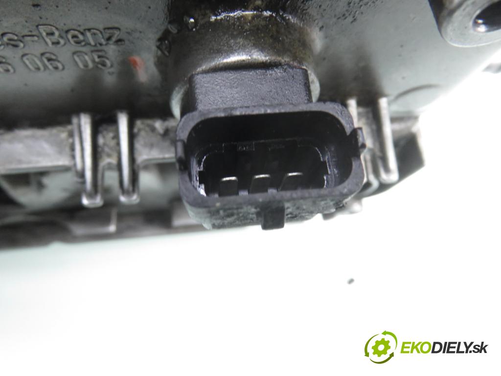 MERCEDES-BENZ VITO Skrzynia (638) FURGON 2000 90,00 112 CDI 2.2 (638.094) - OM 611.980 2151,00 Kryt Ventilov 6110160605