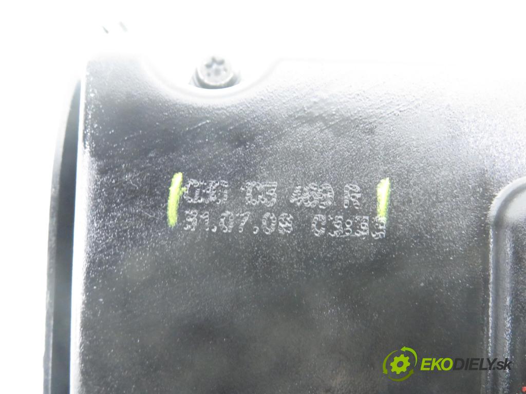 MITSUBISHI OUTLANDER II (CW_W) SUV 2009 103,00 2.0 DI-D 140 - BSY (Volkswagen Group) 1968,00 Kryt Ventilov 03G103469R