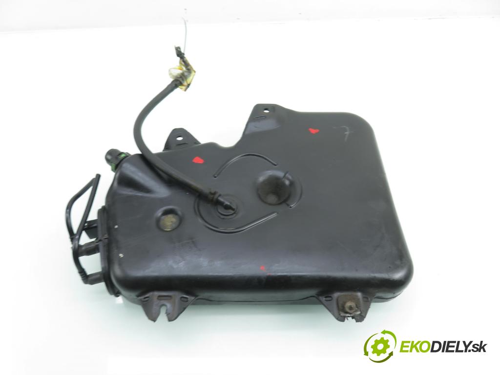 PEUGEOT 807 (EB_) MINIVAN 2004 94,00 2.2 16V HDi 128 - 4HW 2179,00 Nádržka KAPALINA: FAP