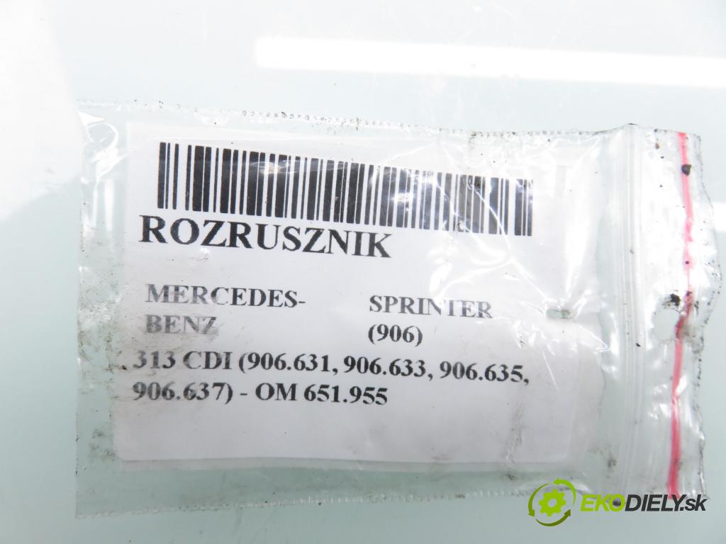 MERCEDES-BENZ SPRINTER 3,5-t Skrzynia (906) FURGON 2011 95,00 313 CDI (906.631, 906.633, 906.635, 906.637) - OM  2143,00 startér 6519060026 ; 4280005511 (Startér)