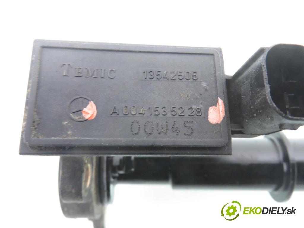 MERCEDES-BENZ VITO Skrzynia (638) FURGON 2000 90,00 112 CDI 2.2 (638.094) - OM 611.980 2151,00 Snímač oleja 0041535228