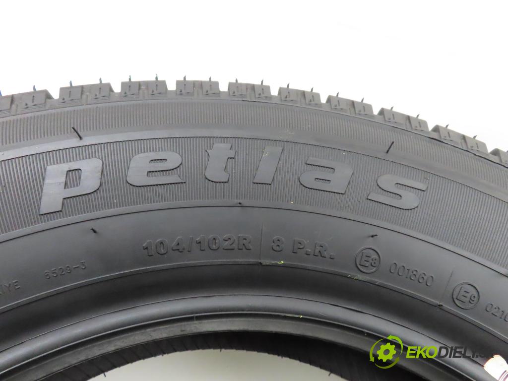 2015    PNEUMATIKY: / PNEUMATIKA: celoročná