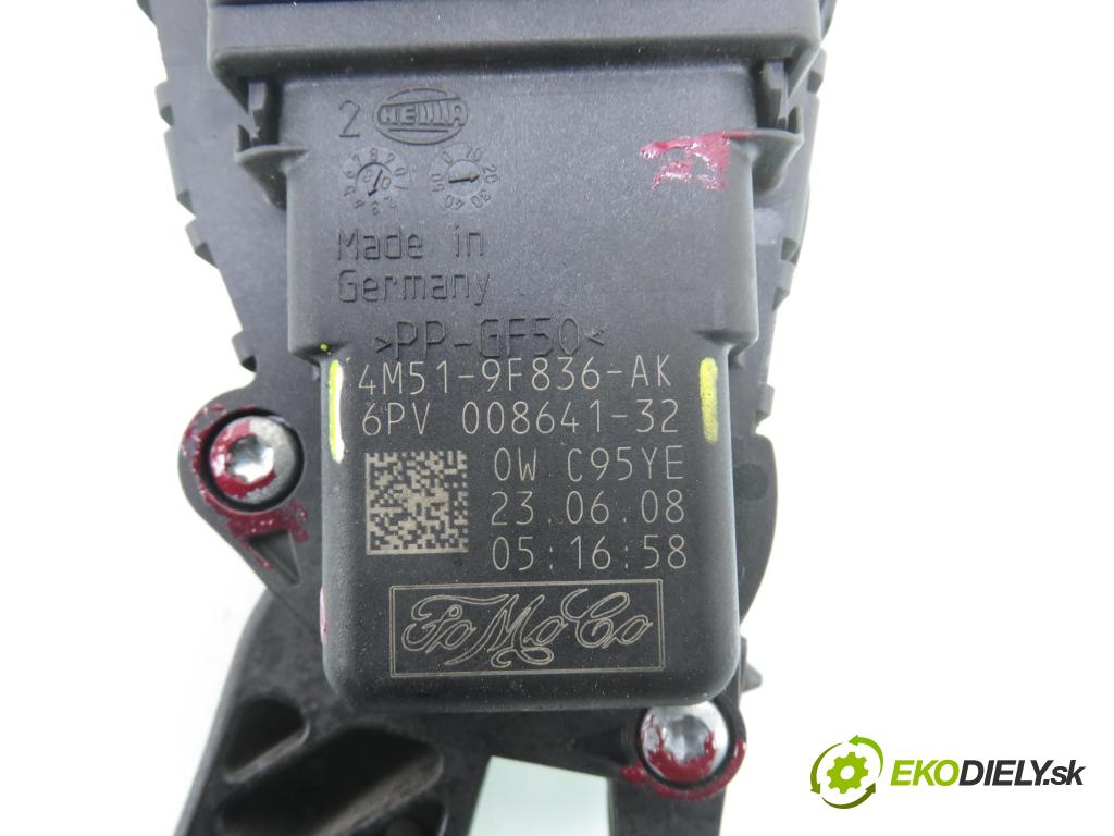 FORD FOCUS II Turnier (DA_, FFS, DS) KOMBI 2005 66,00 1.6 TDCI 90 1560,00 potenciometr plynového pedálu 4M519F836AK ; 6PV00864132 (Potenciometr plynového pedálu)