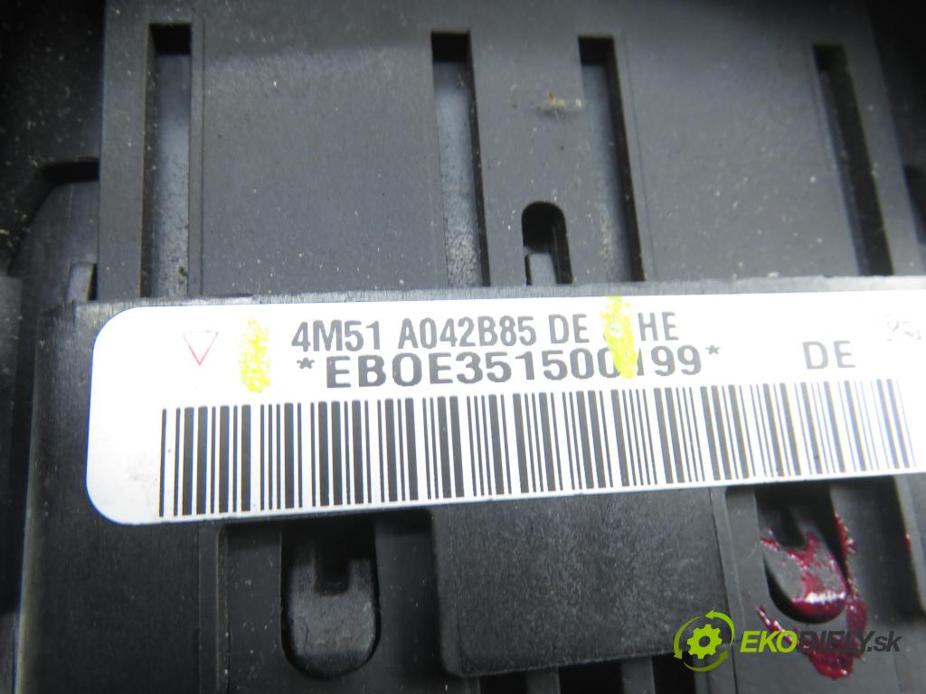 FORD FOCUS II Turnier (DA_, FFS, DS) KOMBI 2005 66,00 1.6 TDCI 90 1560,00 AirBag air BAG volantu 4M51A042B85DE