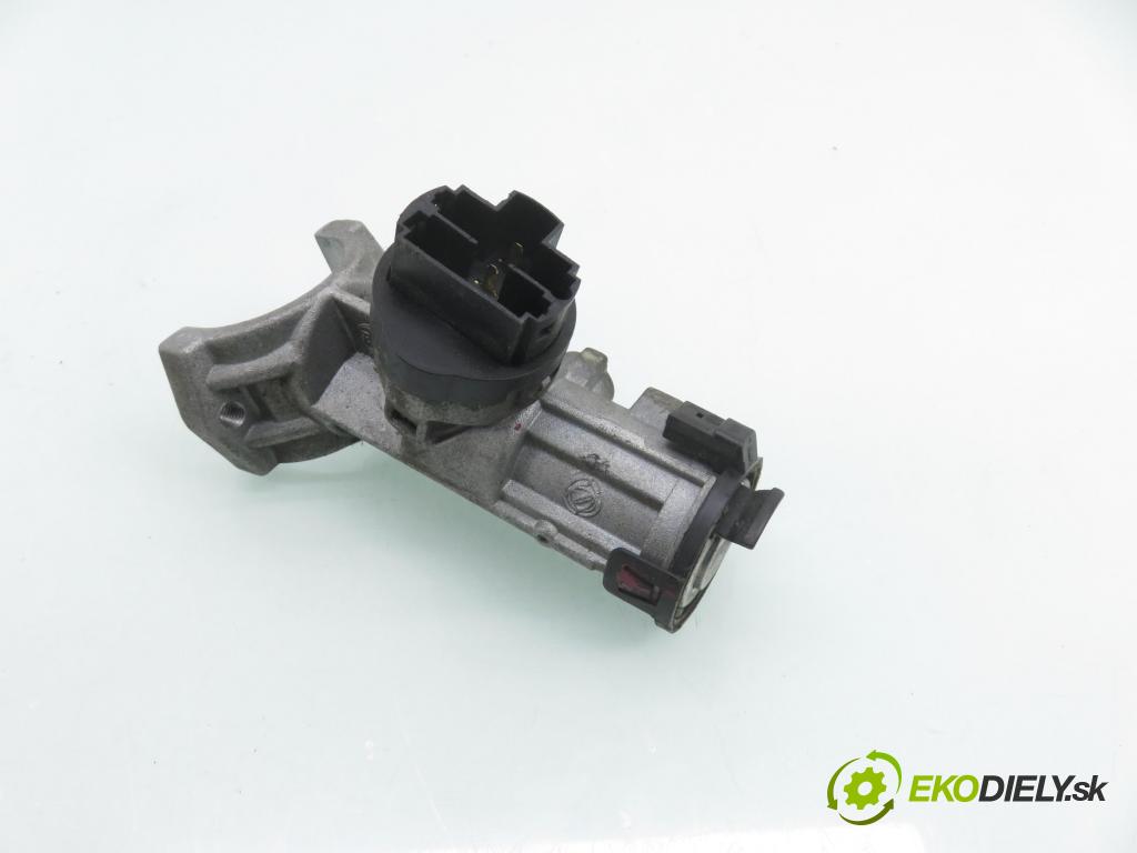 FIAT DUCATO Furgon (250_, 290_) FURGON 2007 88,00 120 Multijet 2.3 D - F1AE0481D 2287,00 spinačka 0109900 ; 010990012 (Spínacia skrinka)