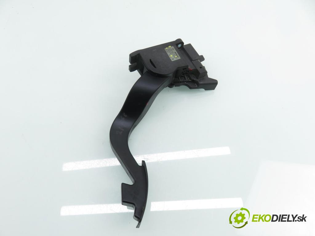 FIAT DUCATO Furgon (250_, 290_) FURGON 2007 88,00 120 Multijet 2.3 D - F1AE0481D 2287,00 Potenciometer plynu 0280755049 ; 1349820080 (Potenciometer plynového pedálu)