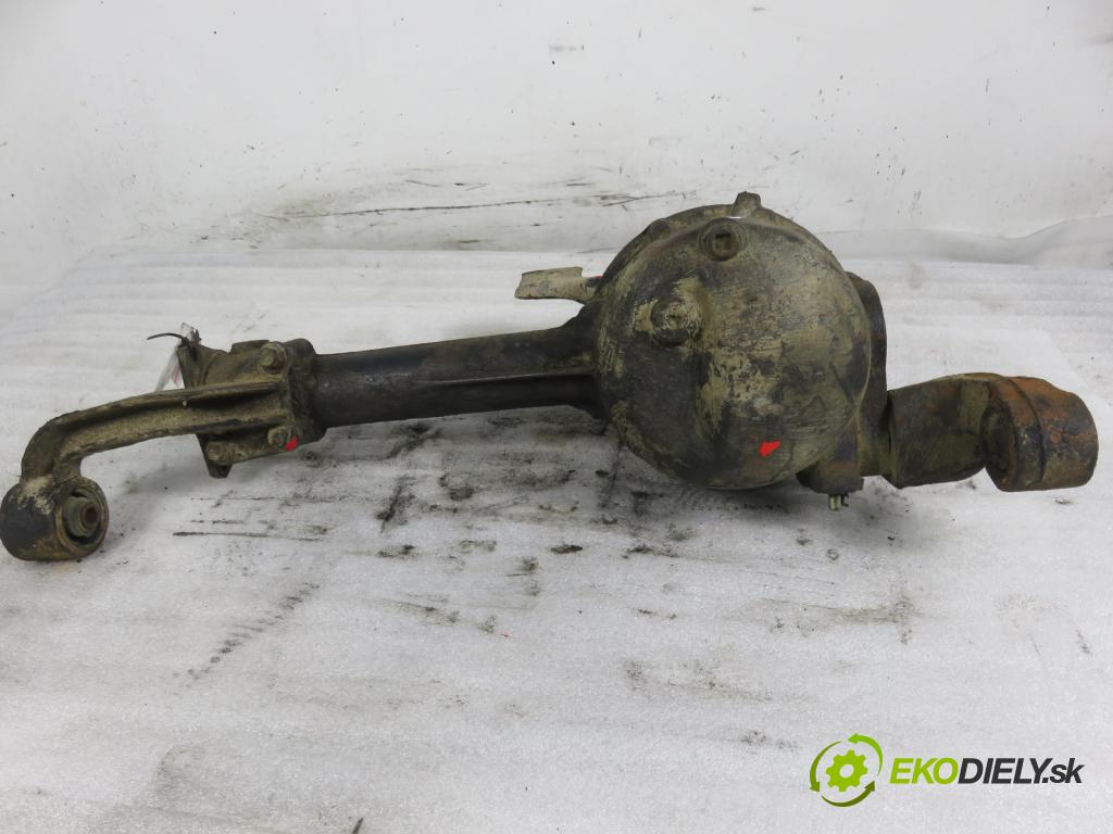 SUZUKI GRAND VITARA I (FT, HT) TERENOWY 2002 64,00 2.0 TD 87 4x4 - RF (MAZDA) 1998,00 Most přední část / diferenciál