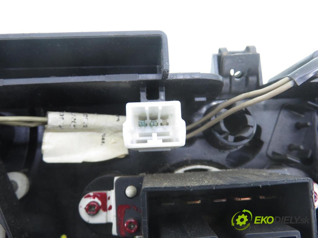 FIAT DUCATO Furgon (250_, 290_) FURGON 2007 88,00 120 Multijet 2.3 D - F1AE0481D 2287,00 Panel topení 168340200