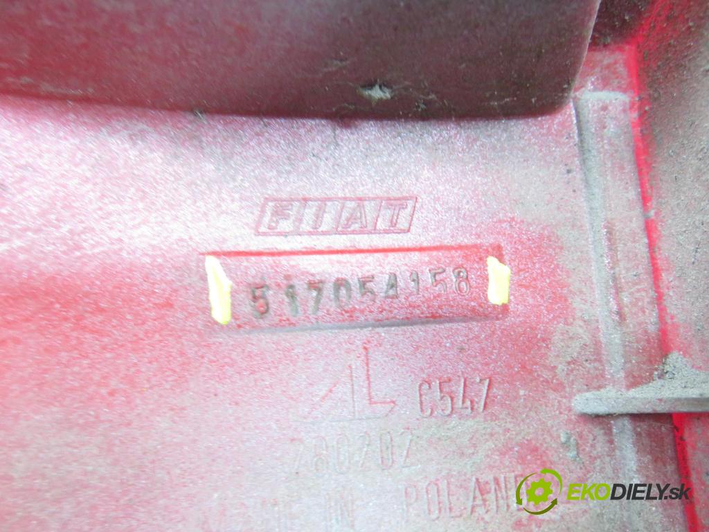 FIAT PANDA (169_) HB 2004 40,00 1.1 54 - 187 A1.000 1108,00 světlo pravé zadní 517054158