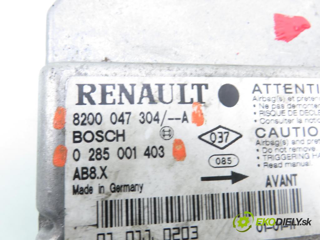 RENAULT CLIO II (BB_, CB_) HB 2001 43,00 1.2 8V 58 - D7F 726 1149,00 MODUL air BAG 8200047304A ; 0285001403