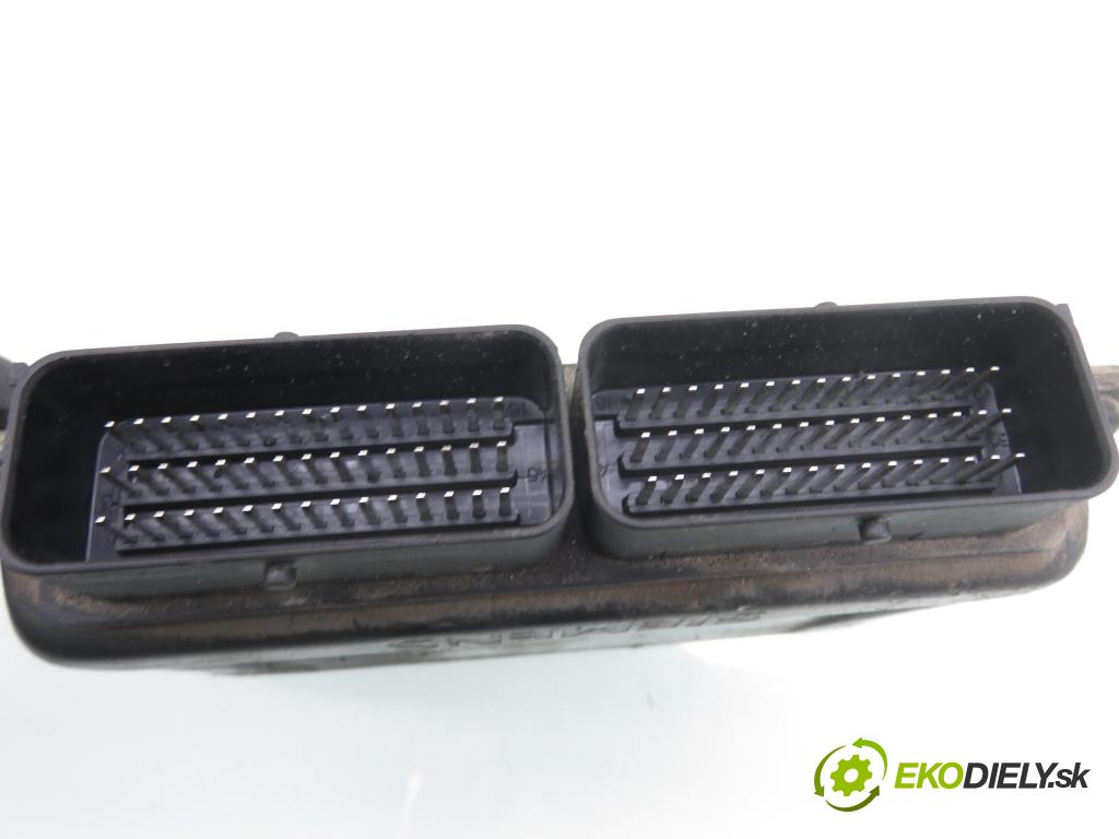 RENAULT CLIO II (BB_, CB_) HB 2001 43,00 1.2 8V 58 - D7F 726 1149,00 Riadiaca jednotka Motor S110138000B ; 8200059086 ; 8200044437