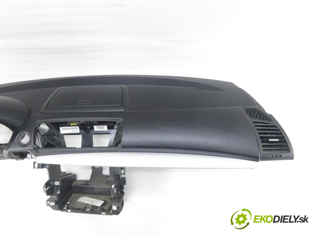 BMW 1 (E87) HB 2007 0,00 118 d - N47 D20 A 1995,00 doska