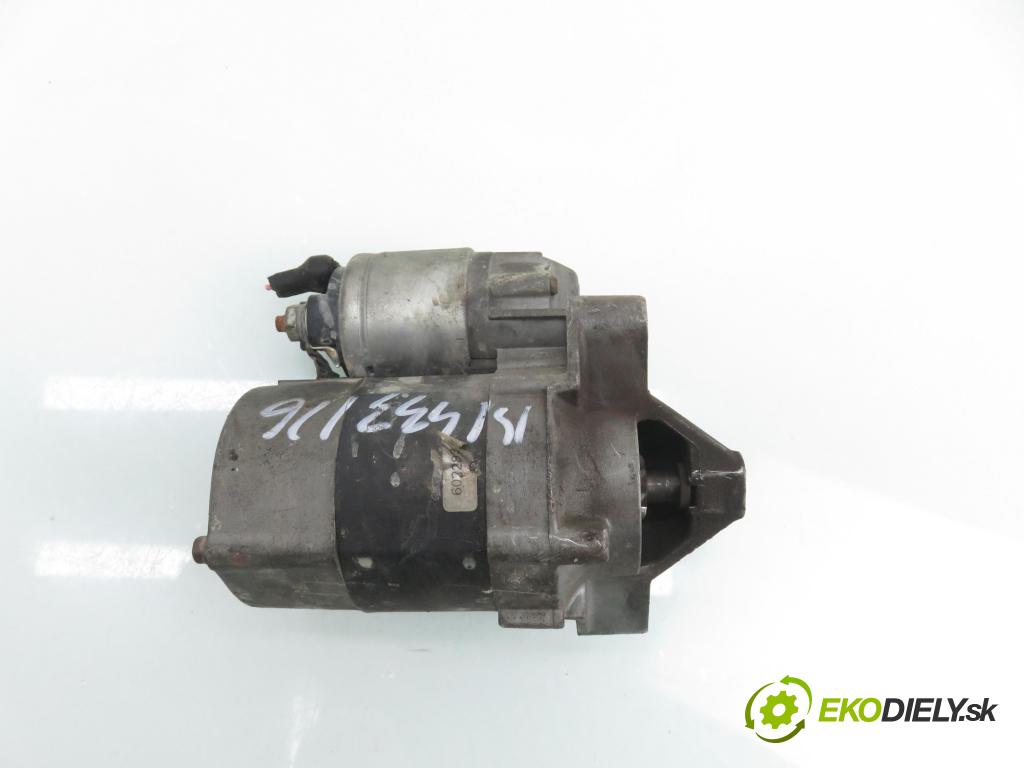 RENAULT CLIO II (BB_, CB_) HB 2000 70,00 1.4 16V 95 - K4J 712 1390,00 startér D7E6 (Startér)