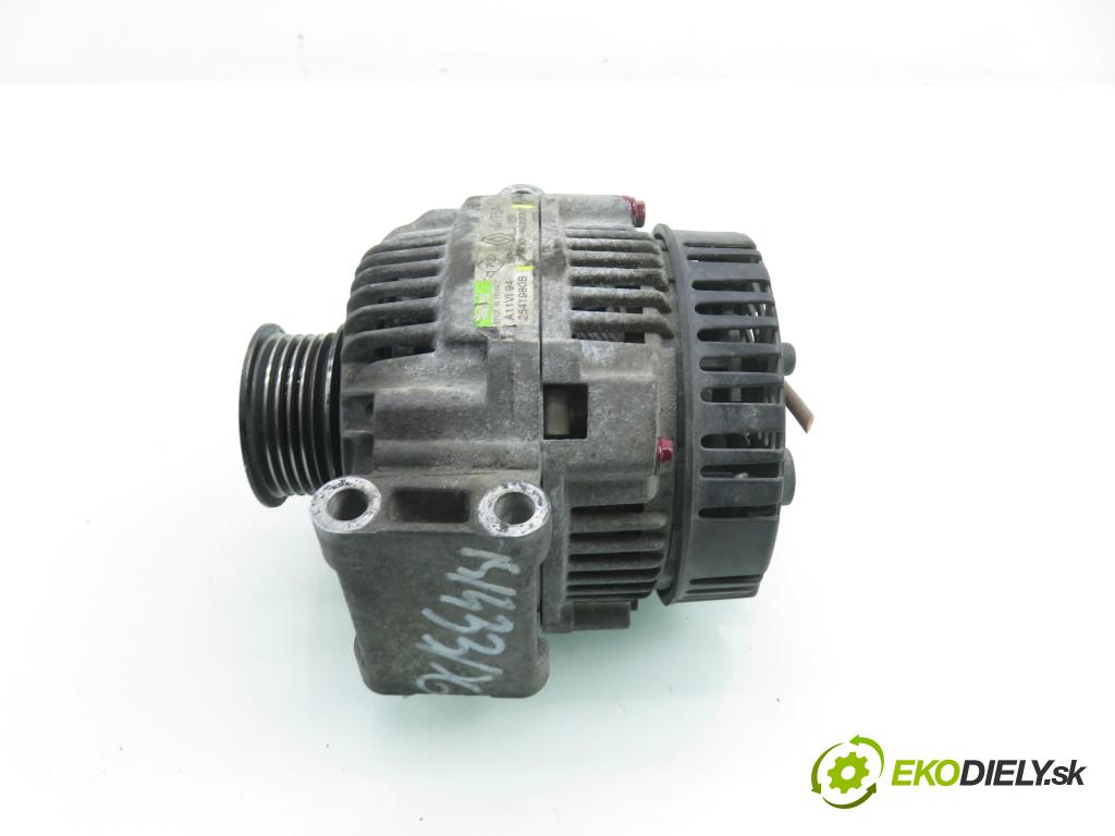 RENAULT CLIO II (BB_, CB_) HB 2000 70,00 1.4 16V 95 - K4J 712 1390,00 Alternátor 7700422237 (Alternátor)