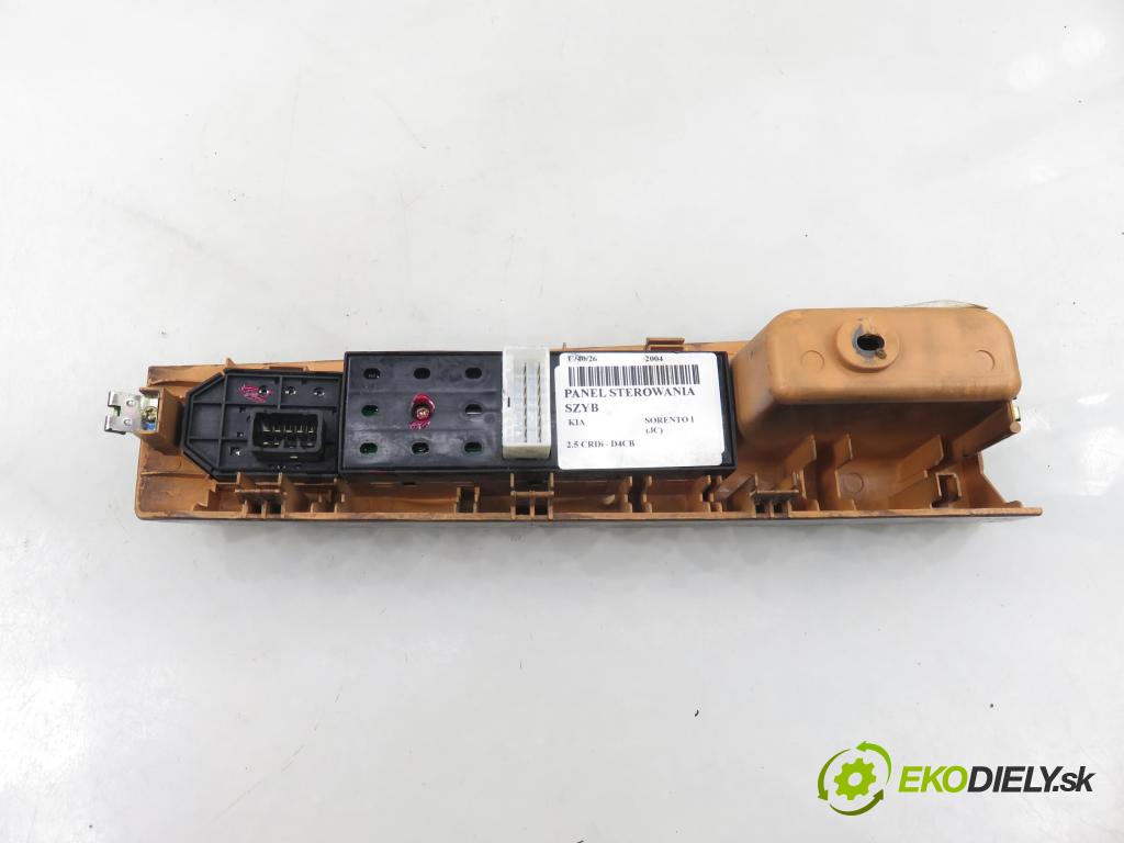 KIA SORENTO I (JC) SUV 2004 103,00 2.5 CRDi 140 - D4CB 2497,00 Panel ovládania okien 47849A1110