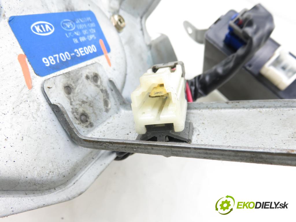 KIA SORENTO I (JC) SUV 2004 103,00 2.5 CRDi 140 - D4CB 2497,00 Motorček stierače zadné 987003E000 ; 987503E000