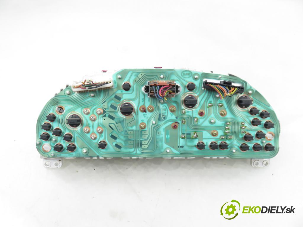 KIA SORENTO I (JC) SUV 2004 103,00 2.5 CRDi 140 - D4CB 2497,00 Prístrojovka elektrický 940033E086 ; 11000807310K