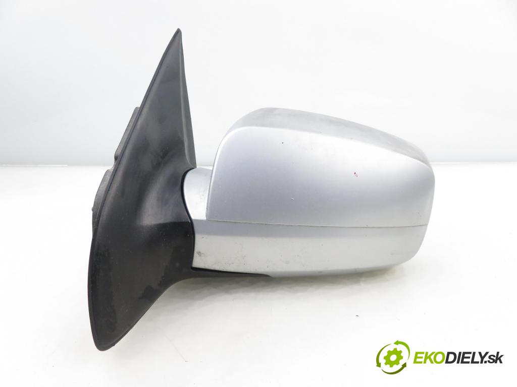 KIA SORENTO I (JC) SUV 2004 103,00 2.5 CRDi 140 - D4CB 2497,00 Spätné zrkadlo LE