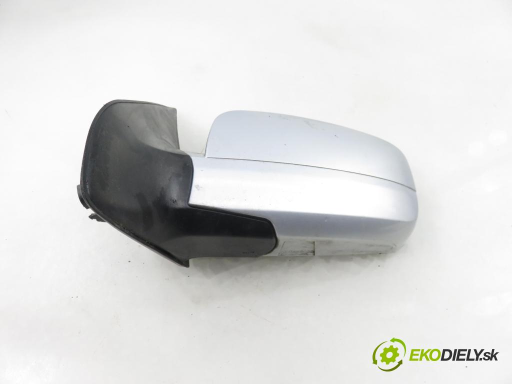 KIA SORENTO I (JC) SUV 2004 103,00 2.5 CRDi 140 - D4CB 2497,00 Spätné zrkadlo LE