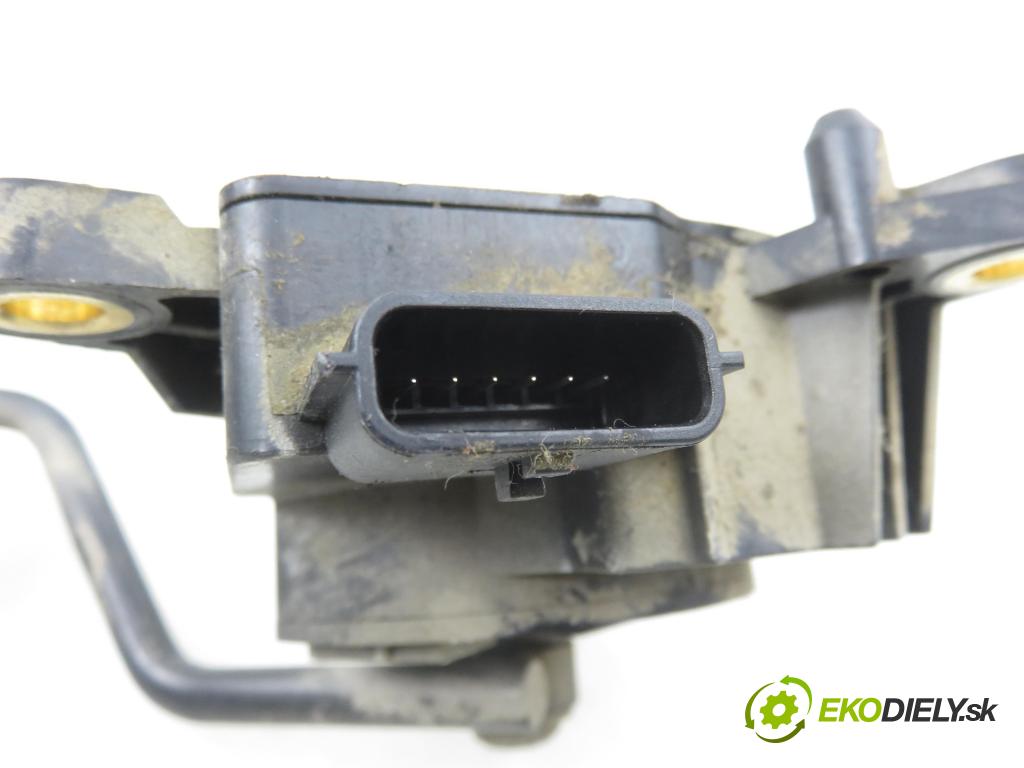 RENAULT GRAND SCENIC II (JM0/1_) VAN 2005 83,00 1.6 - K4M 782 1598,00 potenciometr plynového pedálu 8200159647 ; 8200159647B (Potenciometr plynového pedálu)