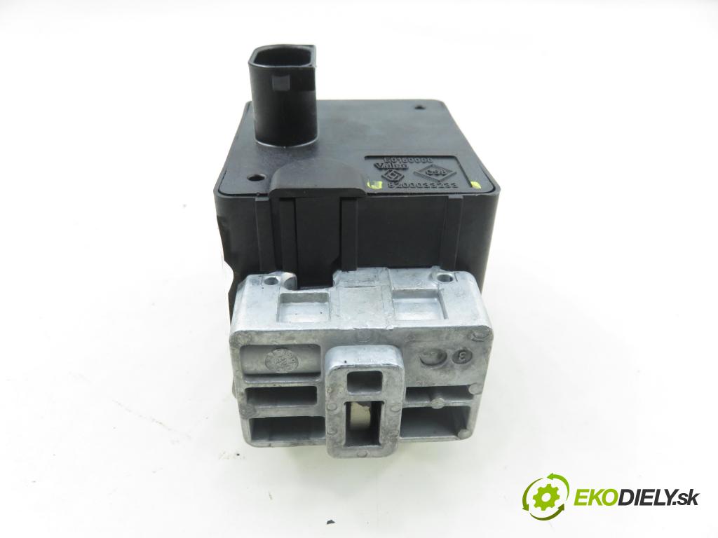 RENAULT GRAND SCENIC II (JM0/1_) VAN 2005 83,00 1.6 - K4M 782 1598,00 blokáda tyče volantu 8200033233