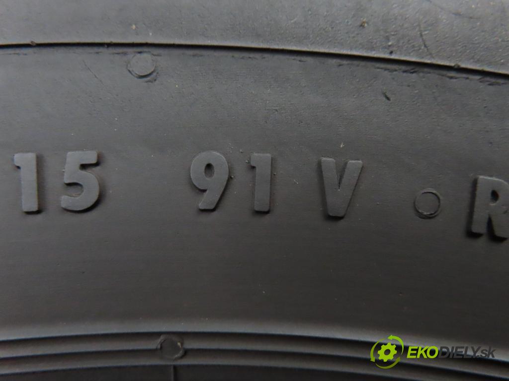 2015    PNEUMATIKY: / PNEUMATIKA: LETNÁ: