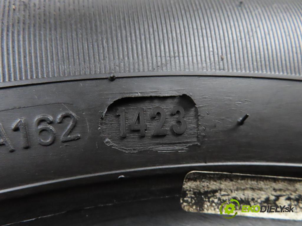    2023    PNEUMATIKY: / PNEUMATIKY: celoroční 