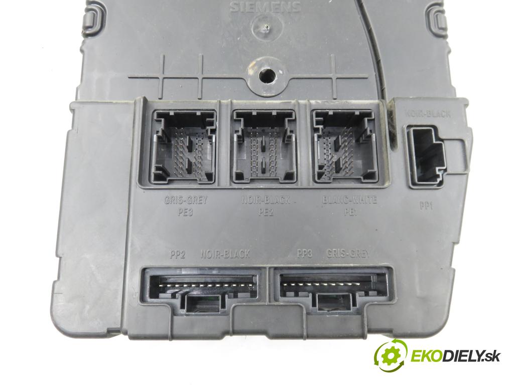 RENAULT GRAND SCENIC II (JM0/1_) VAN 2005 83,00 1.6 - K4M 782 1598,00 MODUL S118400260D ; 8200525385