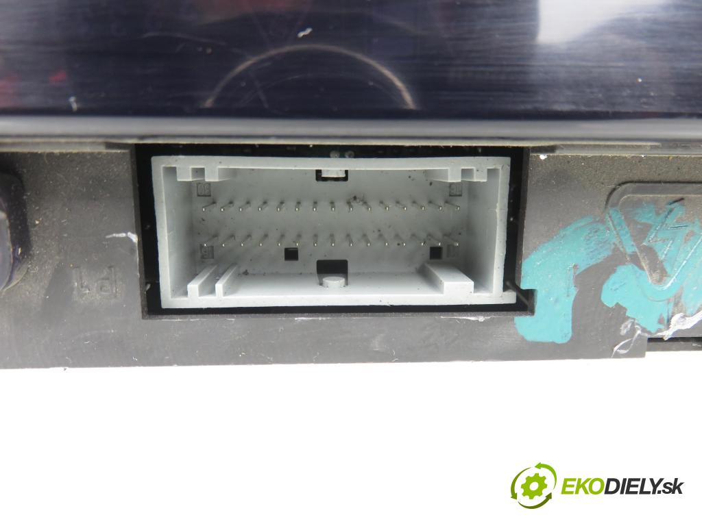 RENAULT GRAND SCENIC II (JM0/1_) VAN 2005 83,00 1.6 - K4M 782 1598,00 prístrojovka elektrický P8200451505A