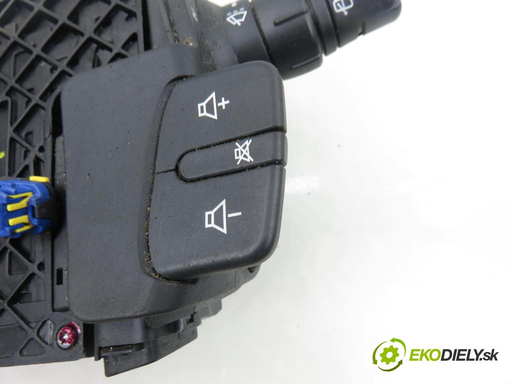 RENAULT GRAND SCENIC II (JM0/1_) VAN 2005 83,00 1.6 - K4M 782 1598,00 PAKA/ŘAZENÍ/SADA: 8200127728 ; 61880052E