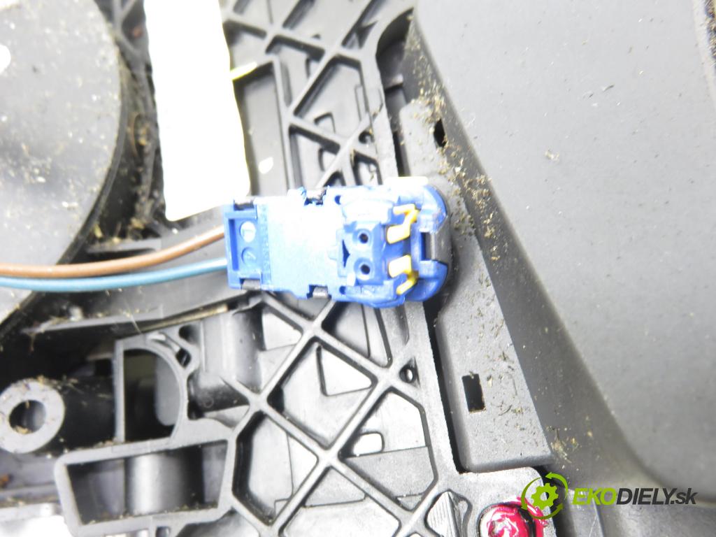 RENAULT GRAND SCENIC II (JM0/1_) VAN 2005 83,00 1.6 - K4M 782 1598,00 PAKA/ŘAZENÍ/SADA: 8200127728 ; 61880052E