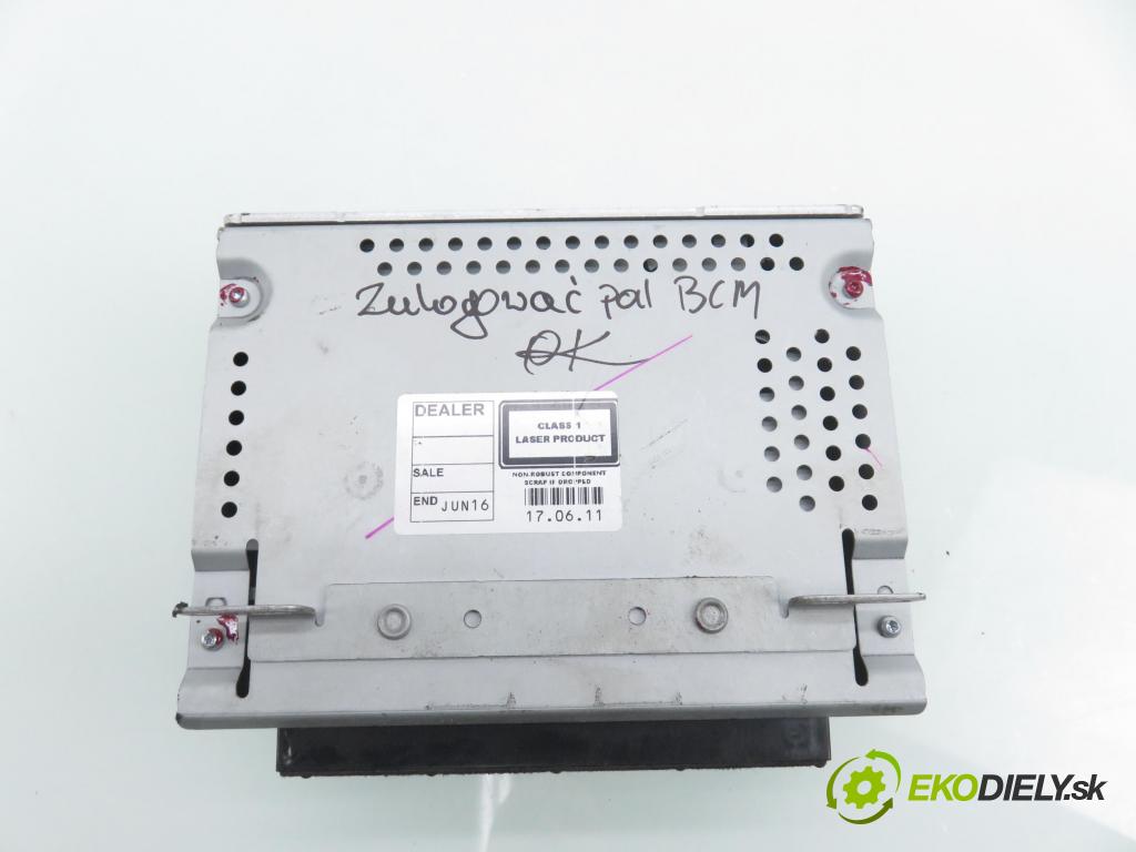 FORD FOCUS III Turnier KOMBI 2012 85,00 1.6 TDCi - T1DB 1560,00 RADIO CD BM5T18C815GF