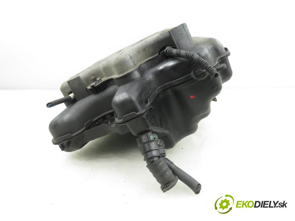 VW GOLF VII Variant (BA5, BV5) KOMBI 2019 850,00 1.6 TDI CR 115 - DGTE 1598,00 nádržka TEKUTINA: FAP 5Q0131877F