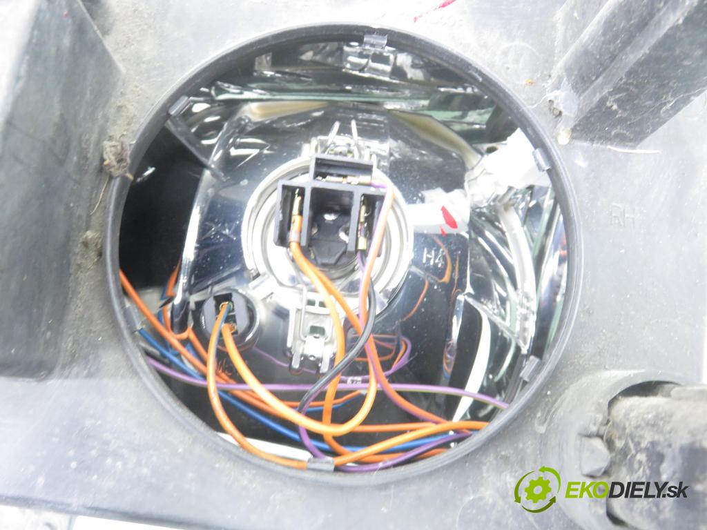 FORD TOURNEO CONNECT KOMBIVAN 2003 66,00 1.8 TDCi - HCPB 1753,00 Svetlo PP 2T1413006