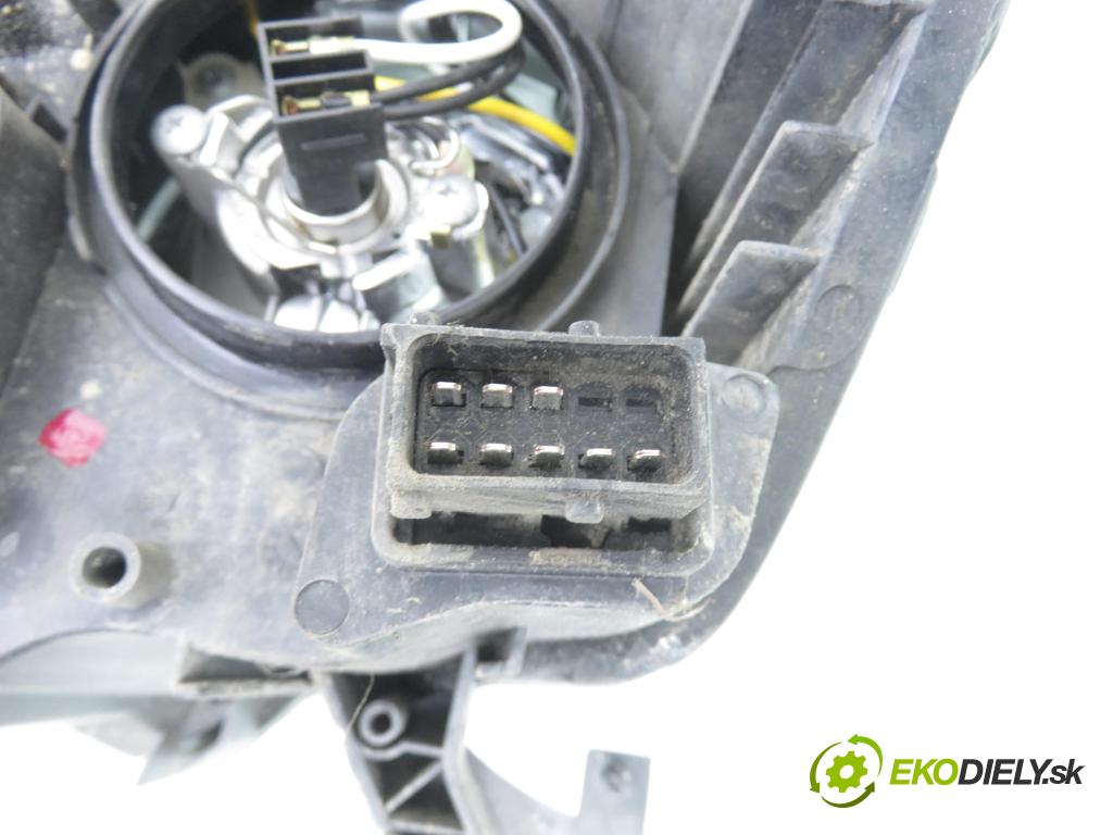 OPEL ZAFIRA B (A05) MINIVAN 2005 88,00 1.9 CDTI 8V 120 - Z 19 DT 1910,00 Svetlo PP