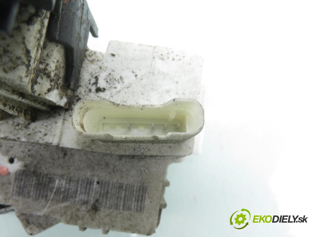 MERCEDES-BENZ KLASA A (W169) HB 2005 80,00 2.0 CDI 109 - OM 640.940 1991,00 zámok 1697303135