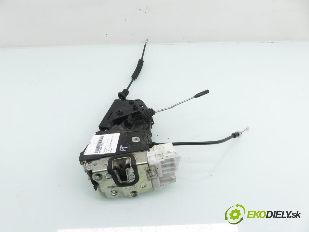 MERCEDES-BENZ KLASA A (W169) HB 2005 80,00 2.0 CDI 109 - OM 640.940 1991,00 zámok PTE 1697302235