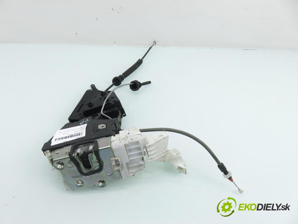 MERCEDES-BENZ KLASA A (W169) HB 2005 80,00 2.0 CDI 109 - OM 640.940 1991,00 zámok 1697202835