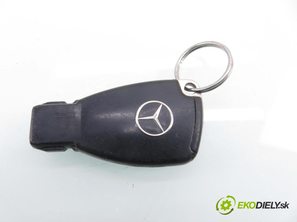 MERCEDES-BENZ KLASA A (W169) HB 2005 80,00 A 180 CDI (169.007, 169.307) - OM 640.940 1991,00 spínačka 1695451508 (Spínací skříňka)