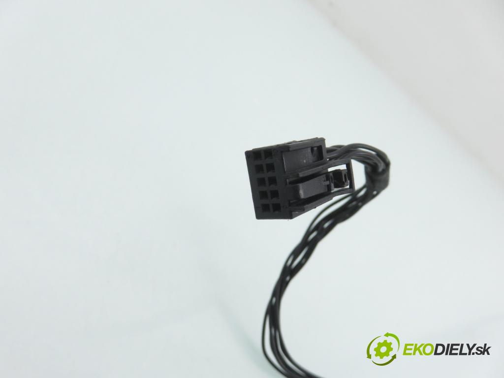 MERCEDES-BENZ KLASA A (W169) HB 2005 80,00 2.0 CDI 109 - OM 640.940 1991,00 Spätné zrkadlo