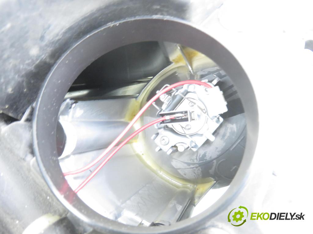 PEUGEOT 207 SW (WK_) KOMBI 2008 88,00 1.6 16V - 5FW (EP6) 1598,00 světlo LP 9649986280